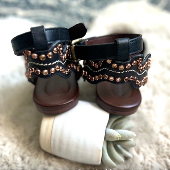 See By Chloe Leather Studded Embellished Open Toe Flats Sandals Shoes Black 7 - Picture 5 of 6